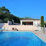 Apartment Les Pins Bleus A8 Sainte-Maxime