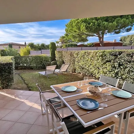 Les Pins Bleus Appartement Sainte-Maxime