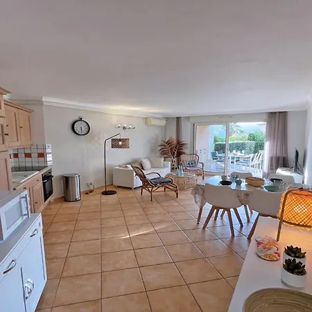 Appartement Les Pins Bleus *