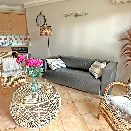 Les Pins Bleus A8 Sainte-Maxime