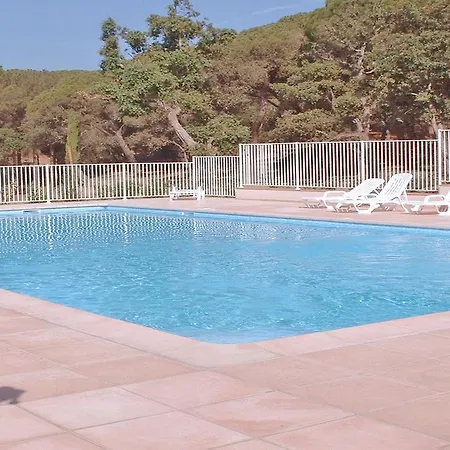 Apartment Les Pins Bleus A8 *