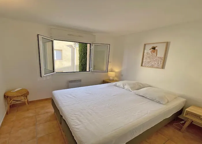 Apartment Les Pins Bleus A8