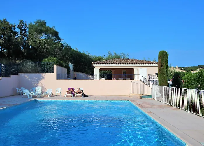 Apartman Les Pins Bleus A8 Sainte-Maxime